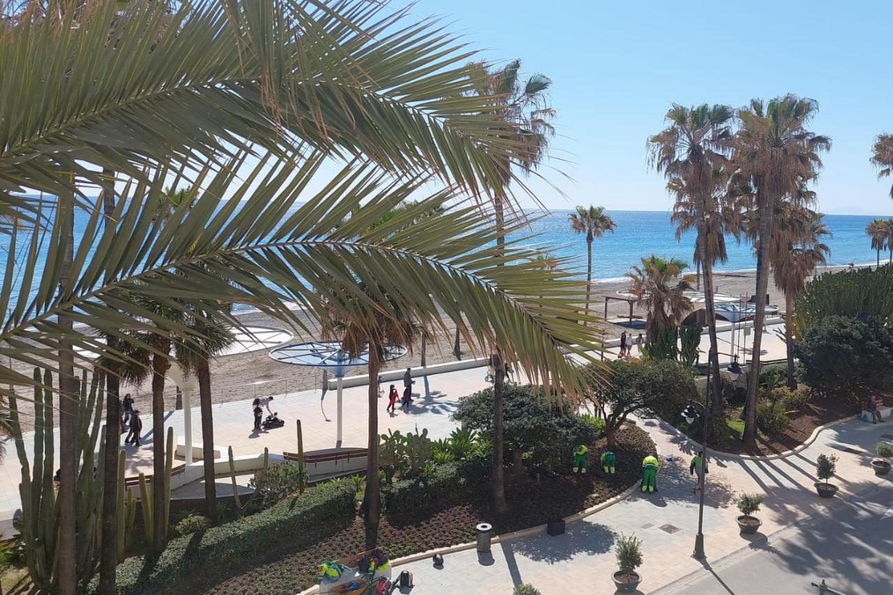 Apartamento Frente A La Playa Piso 3 Estepona Exterior photo